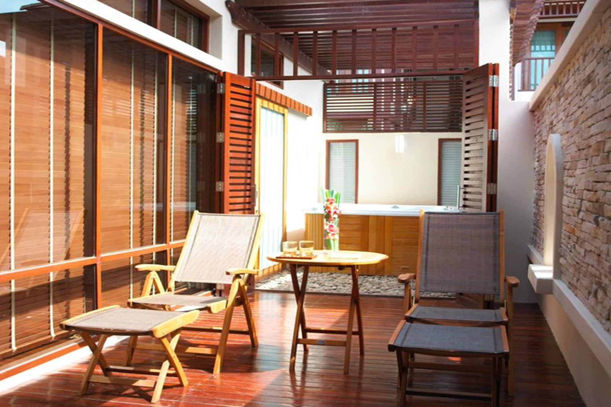 The Sarann Hotel Chaweng  Exterior photo